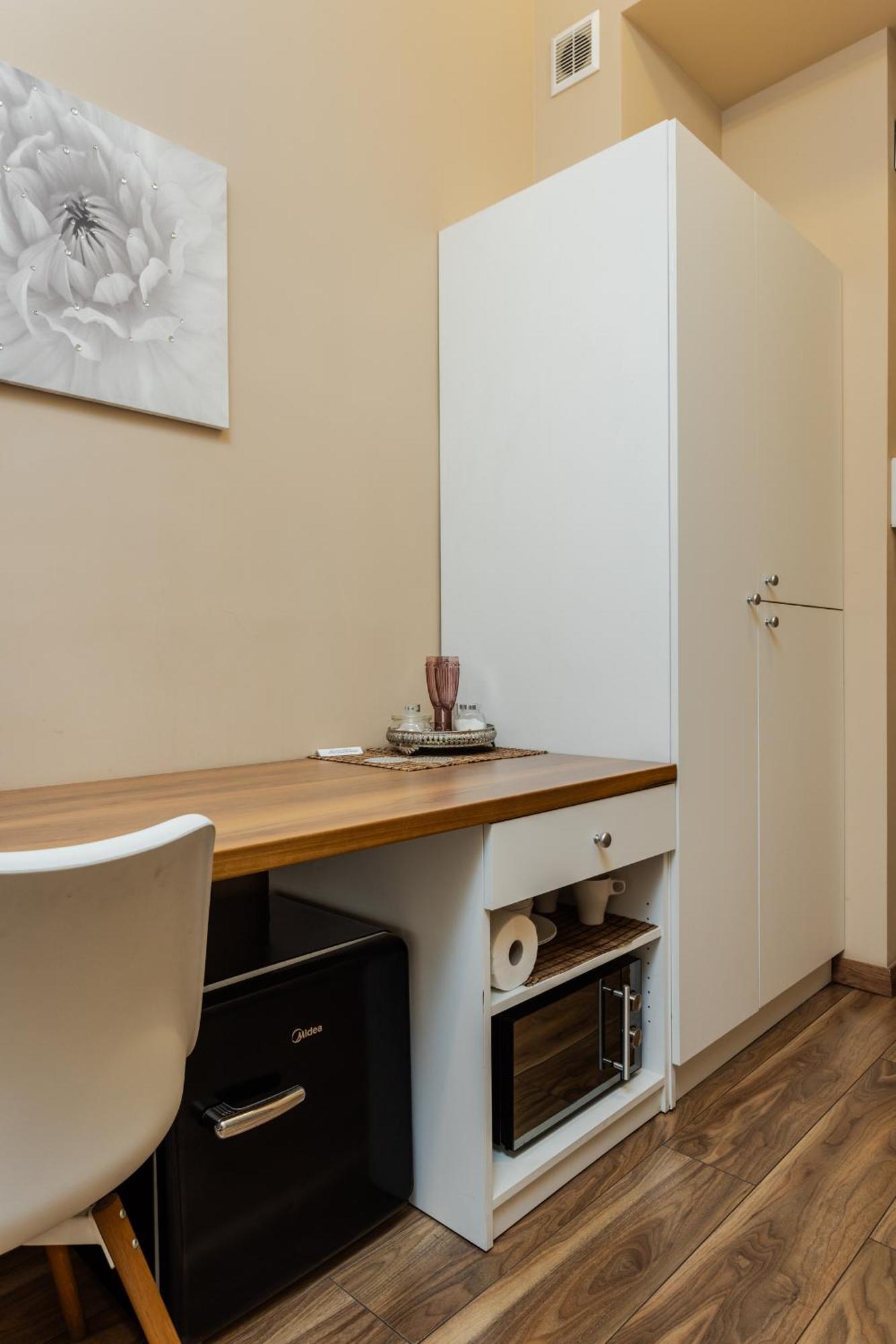 Functional And Comfortable Very Berry Studios In Poznan By Noclegi Renters Dış mekan fotoğraf
