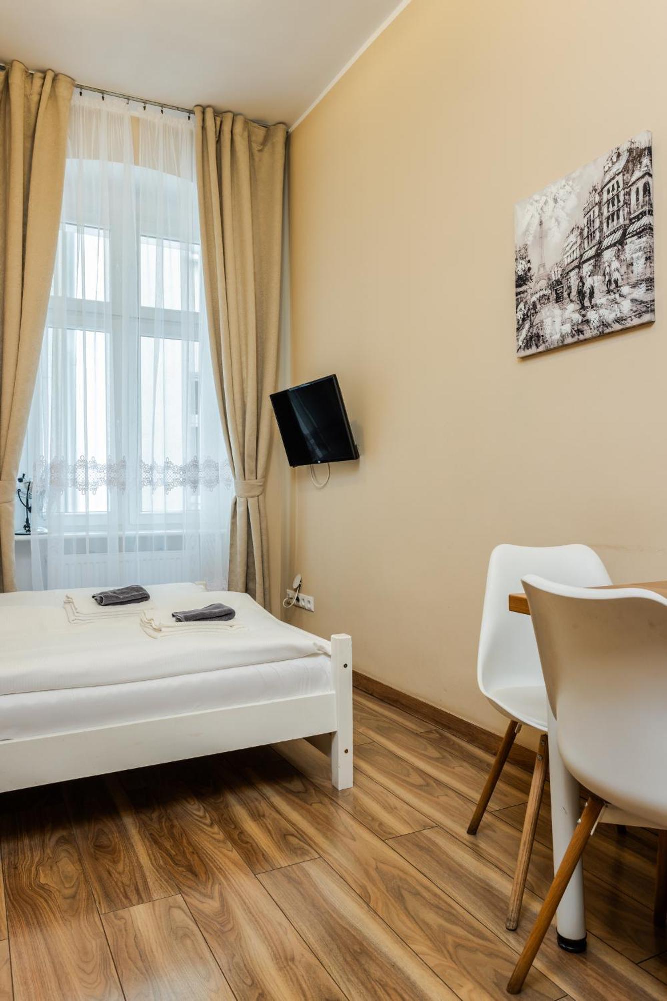 Functional And Comfortable Very Berry Studios In Poznan By Noclegi Renters Dış mekan fotoğraf
