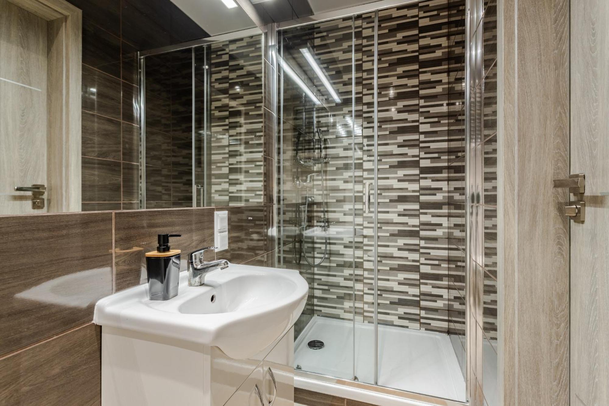 Functional And Comfortable Very Berry Studios In Poznan By Noclegi Renters Dış mekan fotoğraf