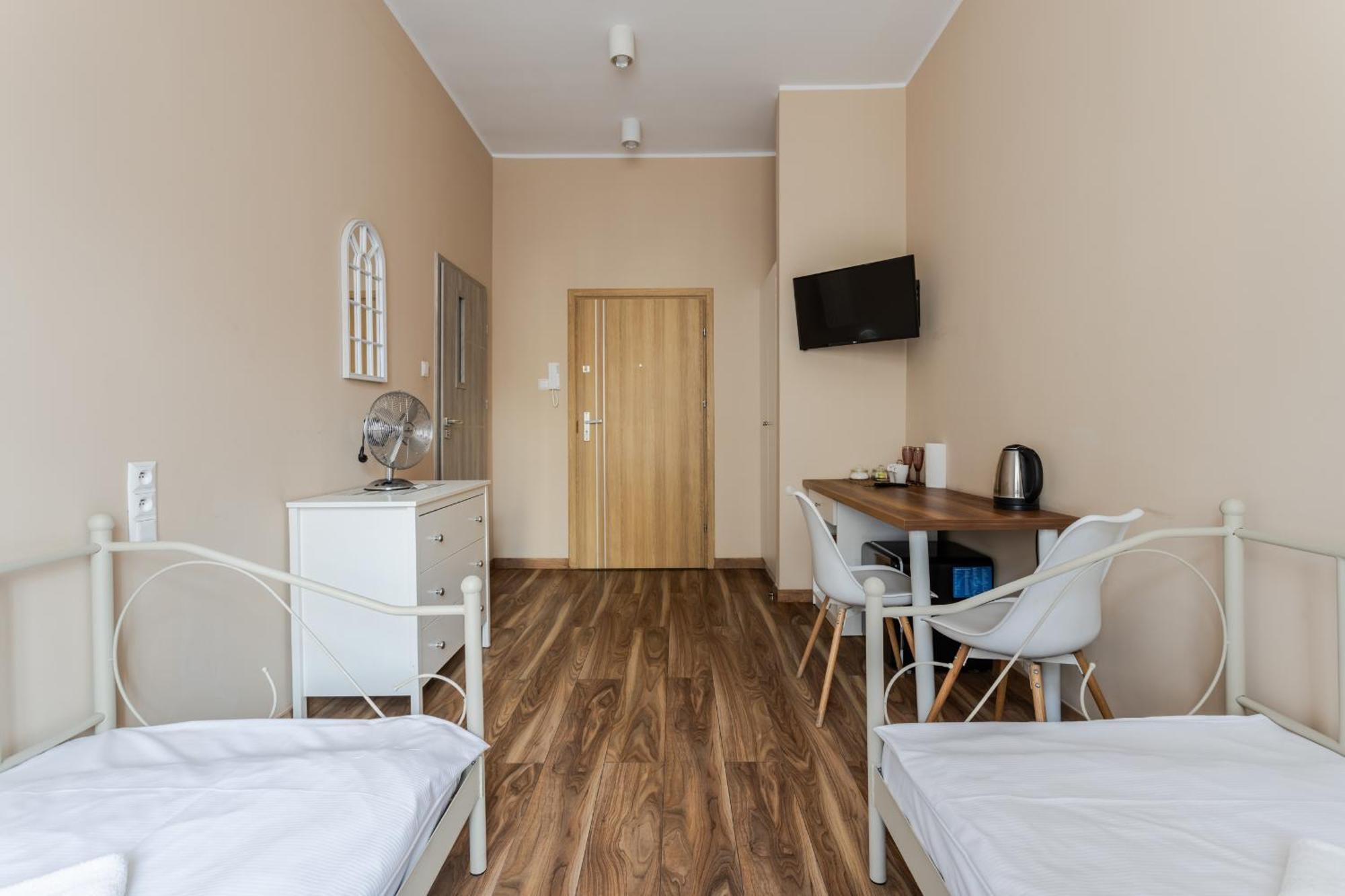 Functional And Comfortable Very Berry Studios In Poznan By Noclegi Renters Dış mekan fotoğraf