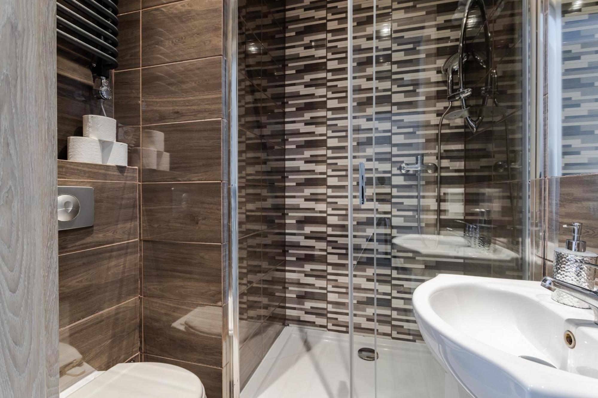 Functional And Comfortable Very Berry Studios In Poznan By Noclegi Renters Dış mekan fotoğraf