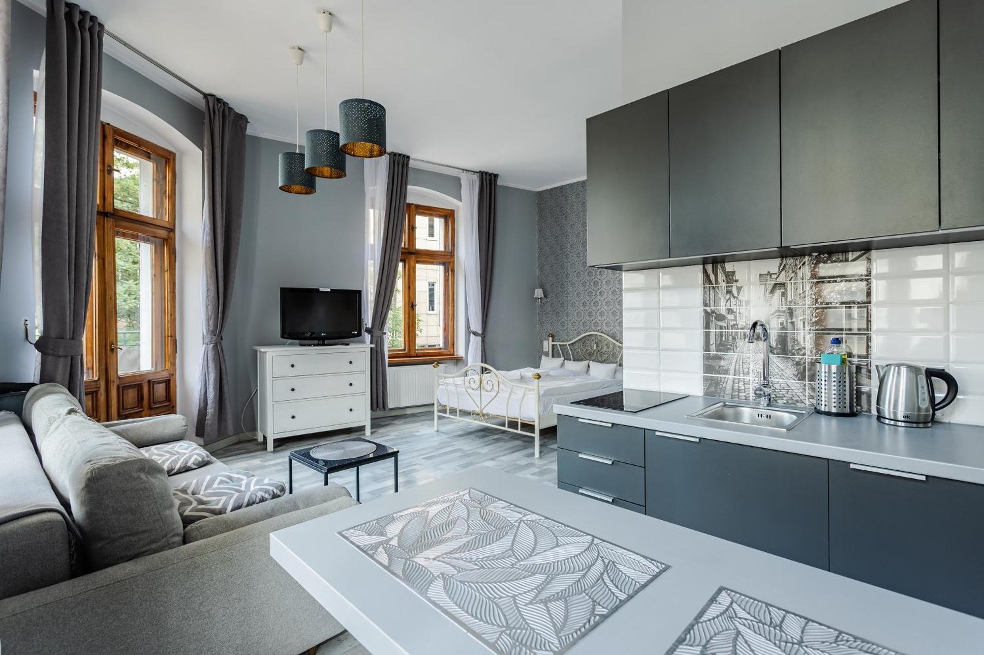 Functional And Comfortable Very Berry Studios In Poznan By Noclegi Renters Dış mekan fotoğraf