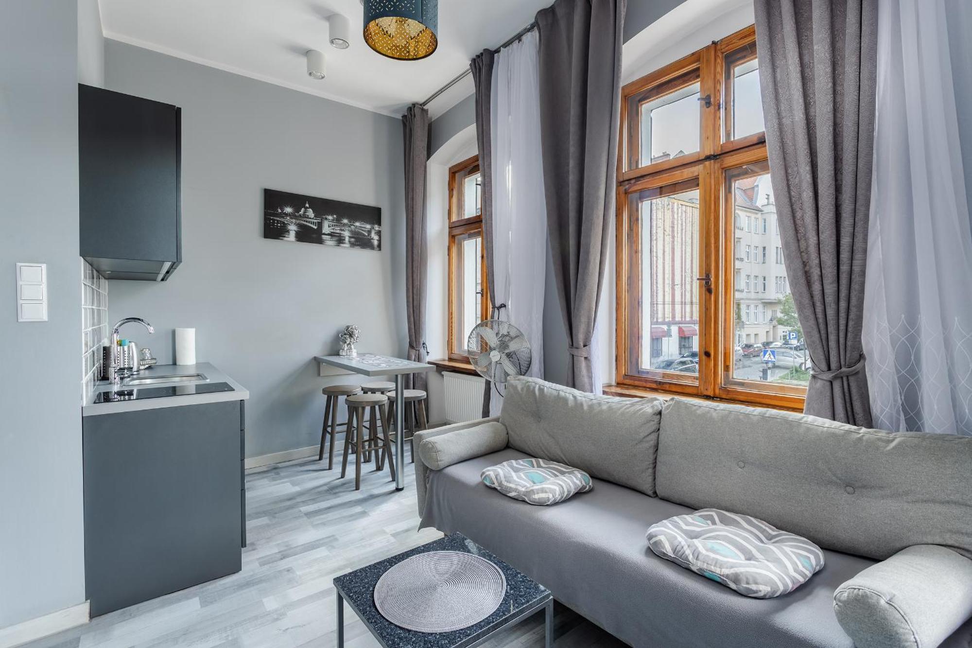 Functional And Comfortable Very Berry Studios In Poznan By Noclegi Renters Dış mekan fotoğraf