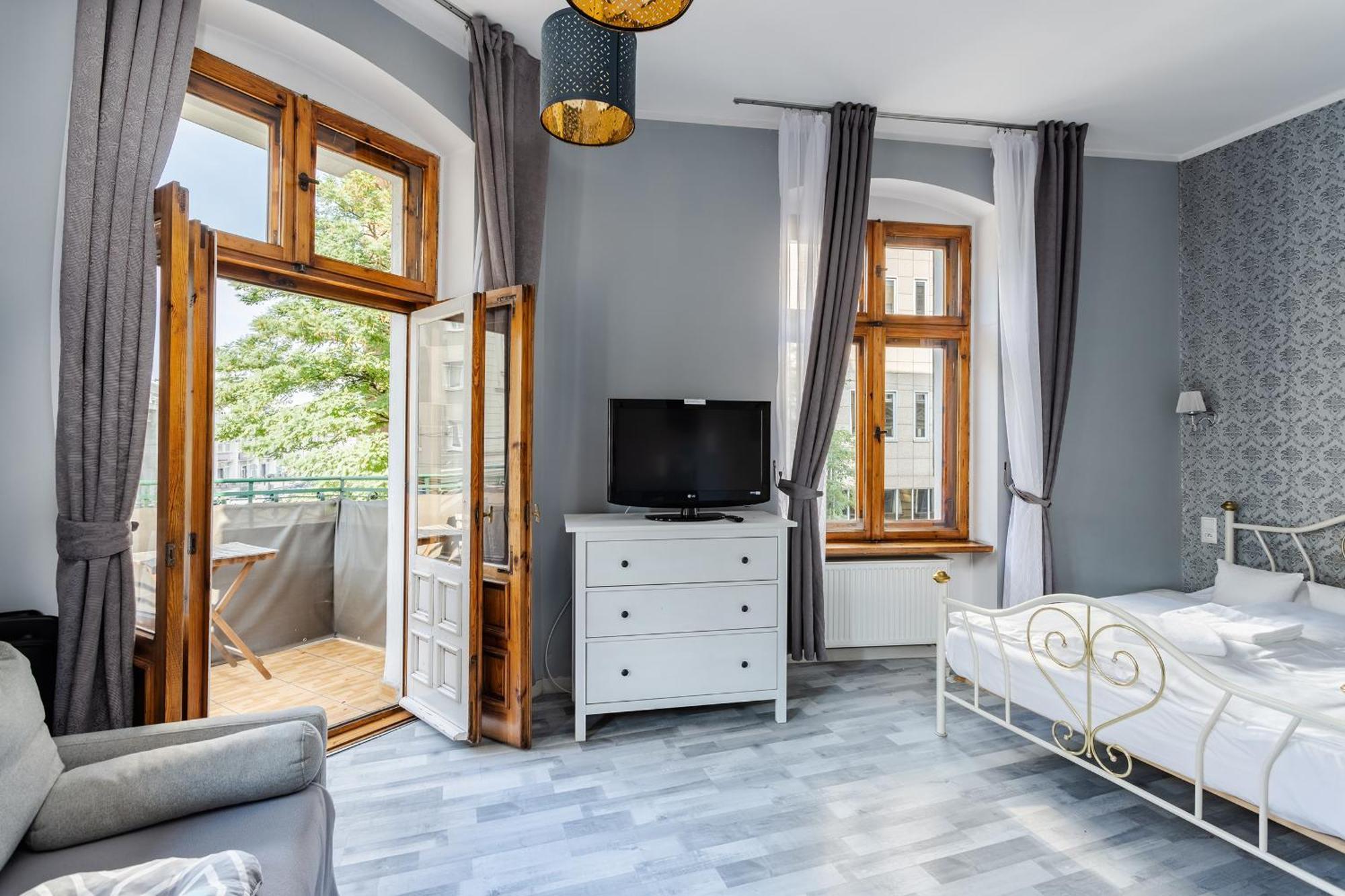 Functional And Comfortable Very Berry Studios In Poznan By Noclegi Renters Dış mekan fotoğraf