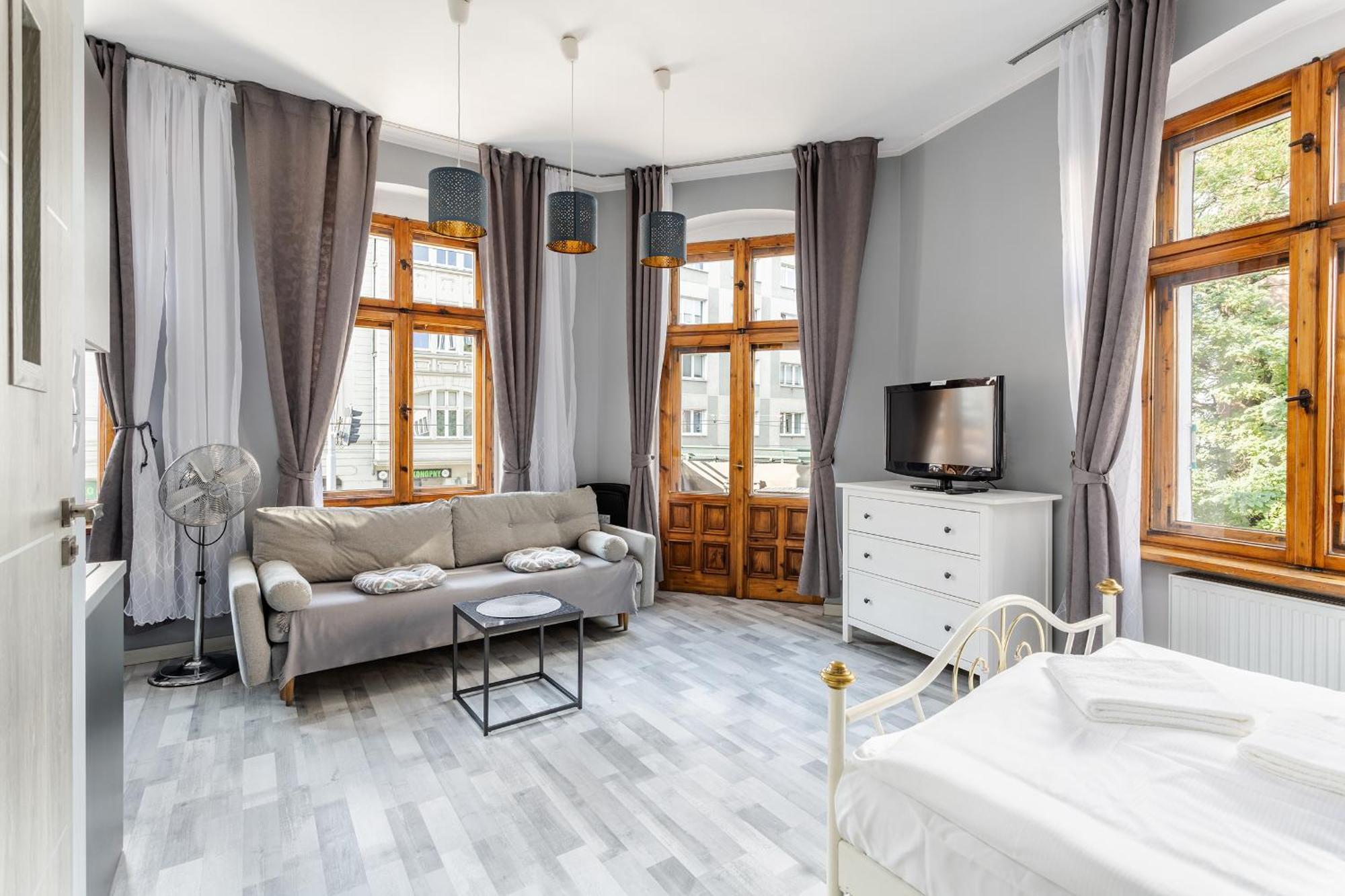 Functional And Comfortable Very Berry Studios In Poznan By Noclegi Renters Dış mekan fotoğraf