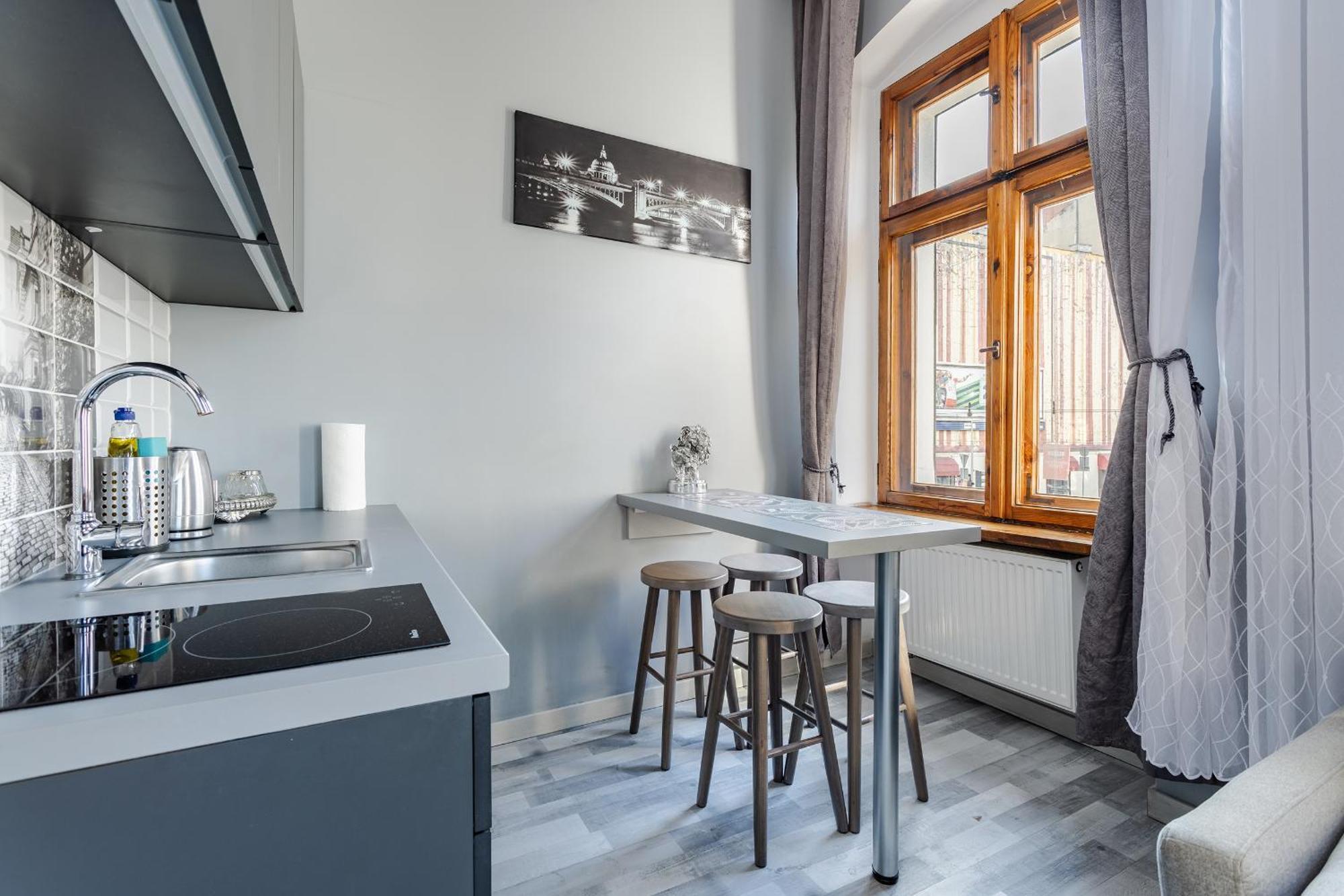 Functional And Comfortable Very Berry Studios In Poznan By Noclegi Renters Dış mekan fotoğraf