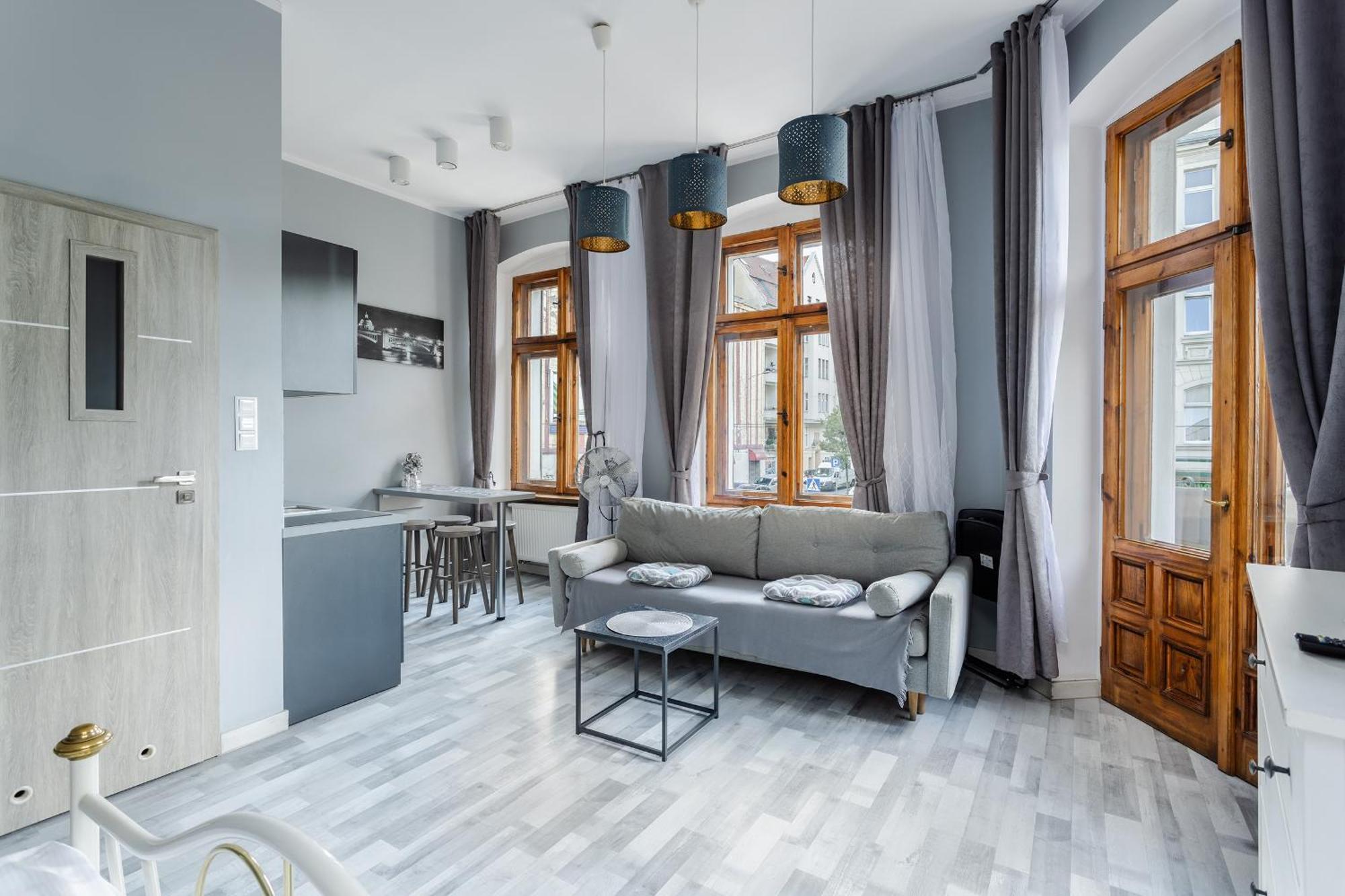 Functional And Comfortable Very Berry Studios In Poznan By Noclegi Renters Dış mekan fotoğraf